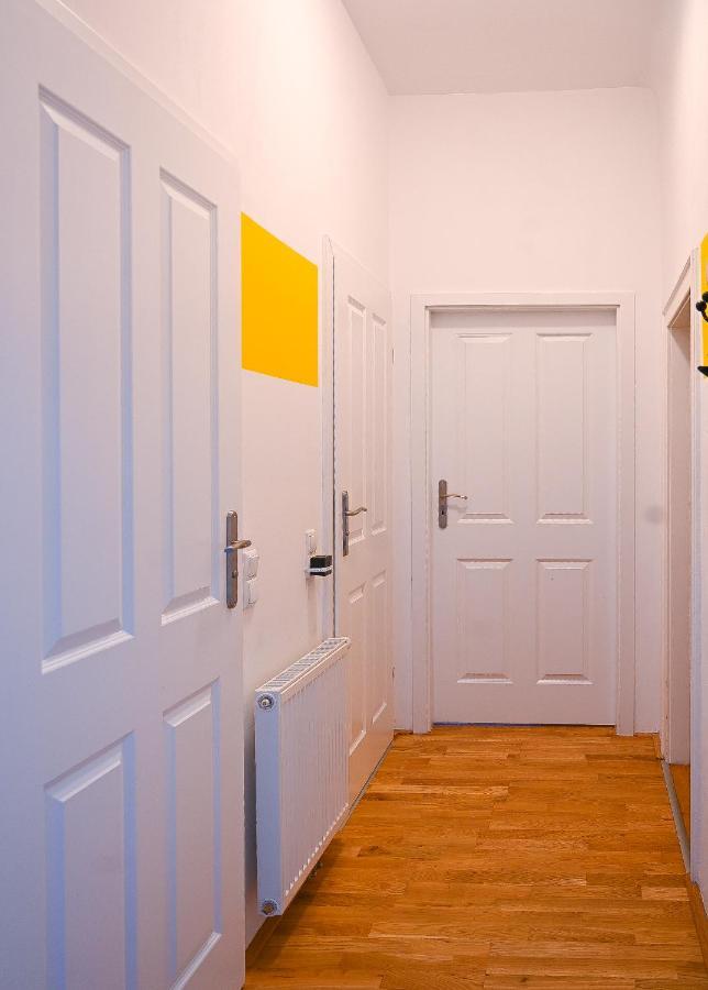 Backpacker Apartment Hofburg Bécs Kültér fotó